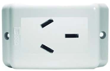 1 Toma 20 Amp. Iram 2071 De Sup.