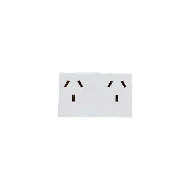 Toma Blanco Premium 10 Amp. 3 Modulos — foto 1 de 1